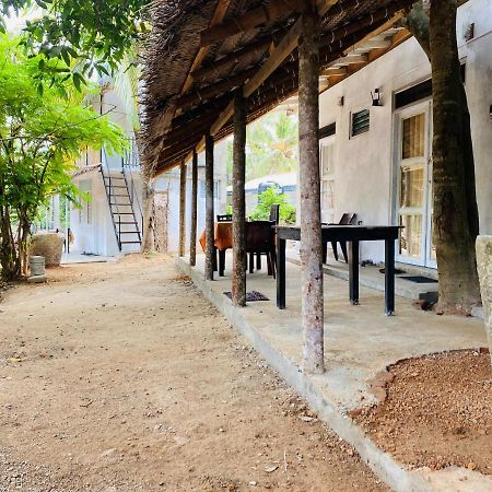 Hiriketiya Orchid Villa Dikwella Ngoại thất bức ảnh