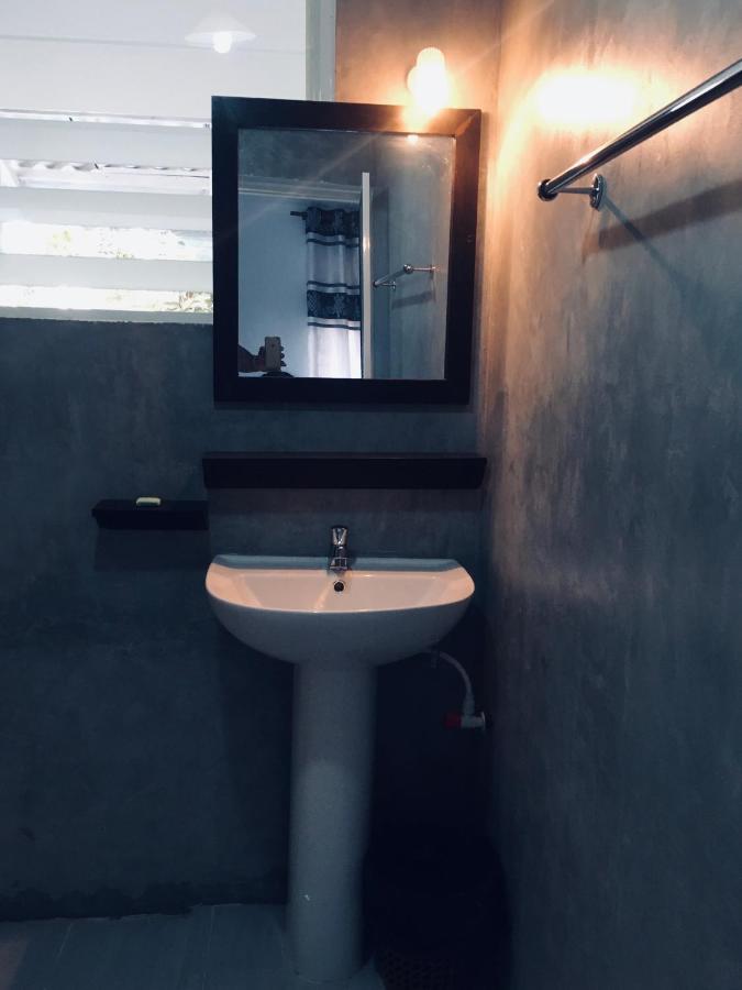 Hiriketiya Orchid Villa Dikwella Ngoại thất bức ảnh